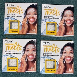 Olay Cleansing Melts Daily Facial Cleanser!